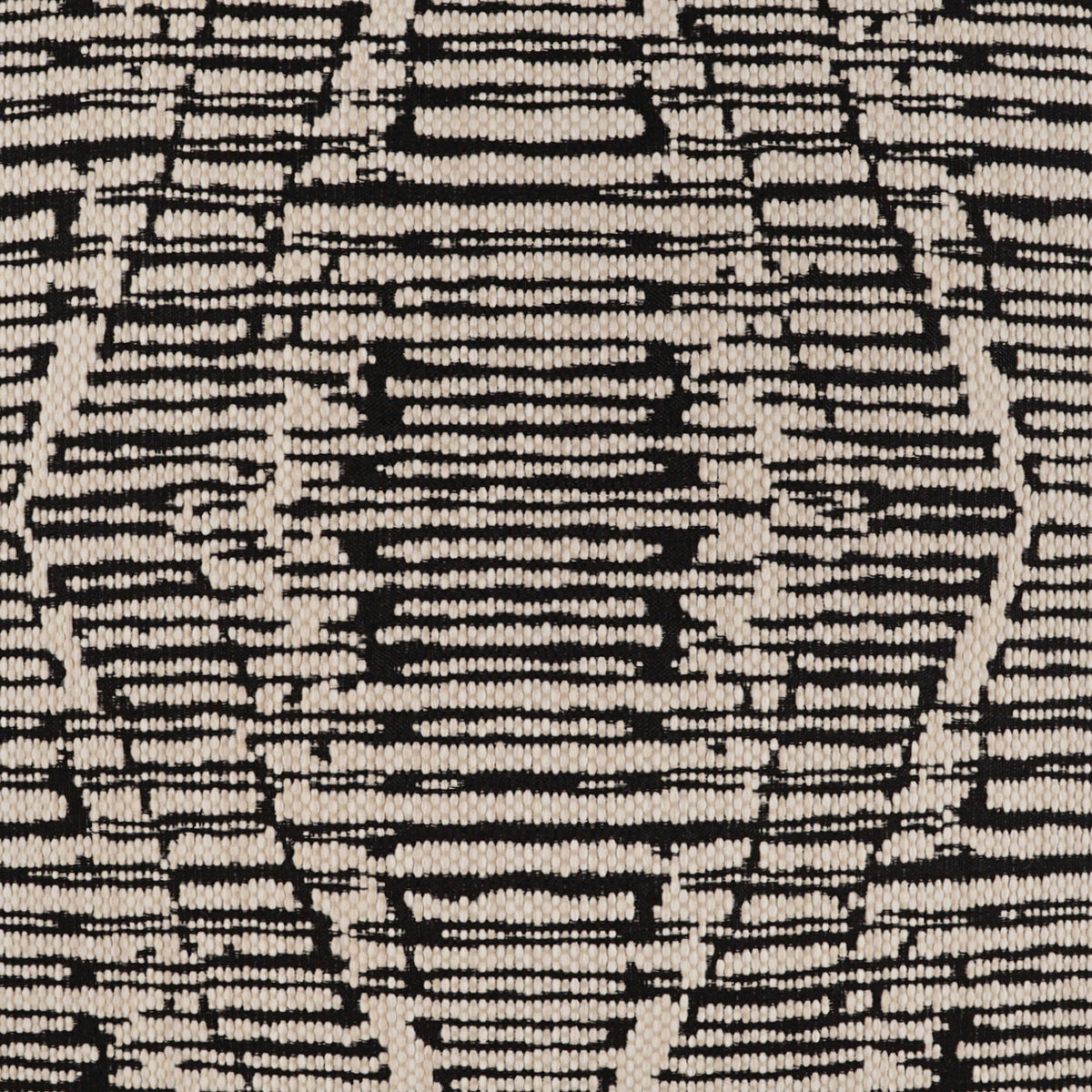 Ozetta-Ebony Pillow fabric detail