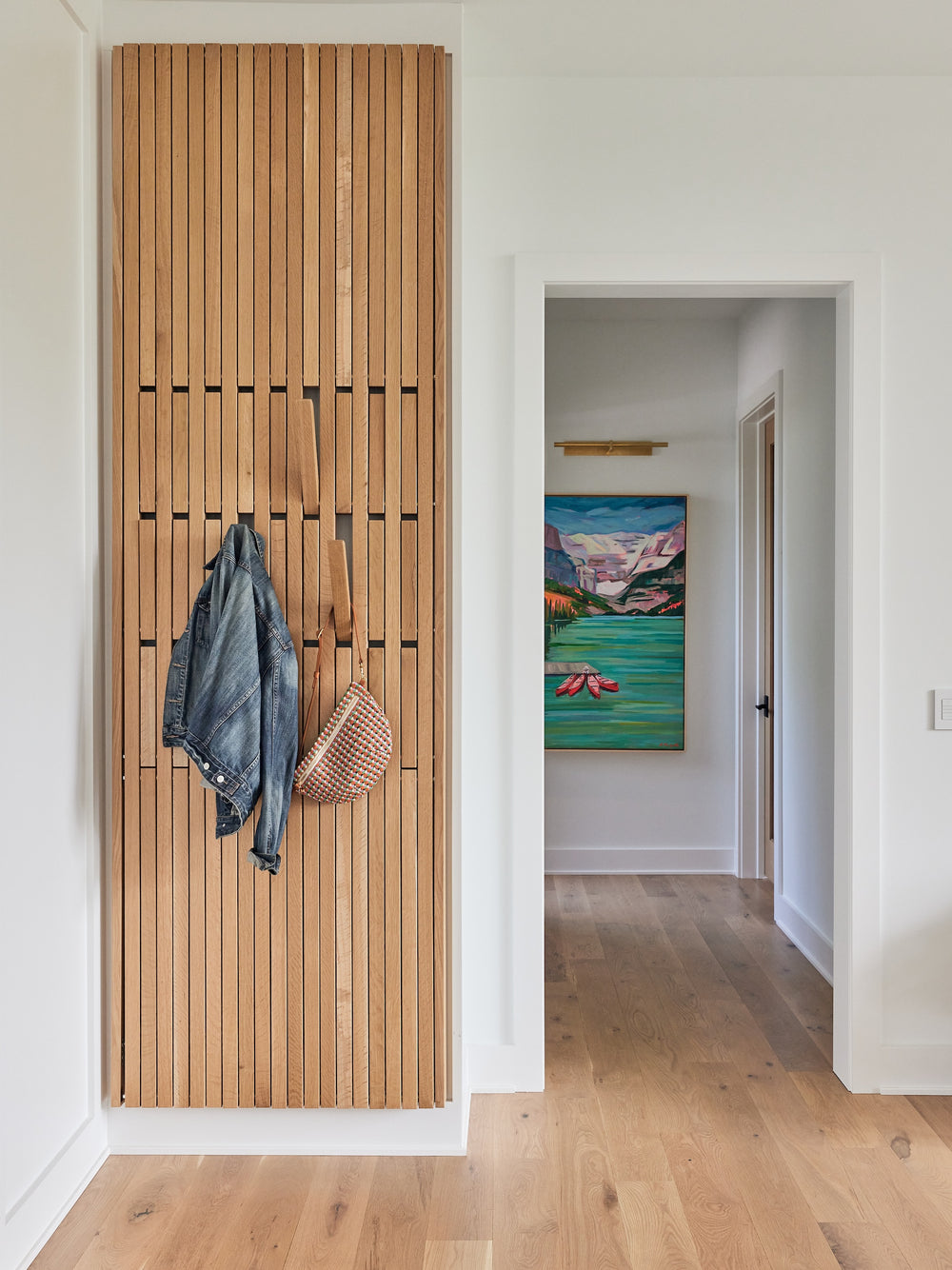Adjustable Hook Wall