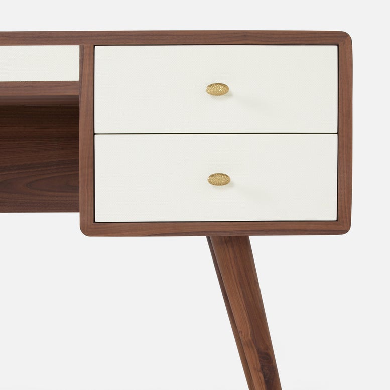 Delmira Desk