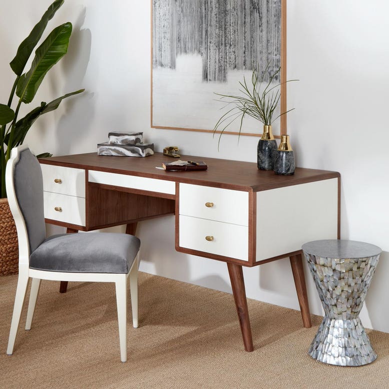 Delmira Desk