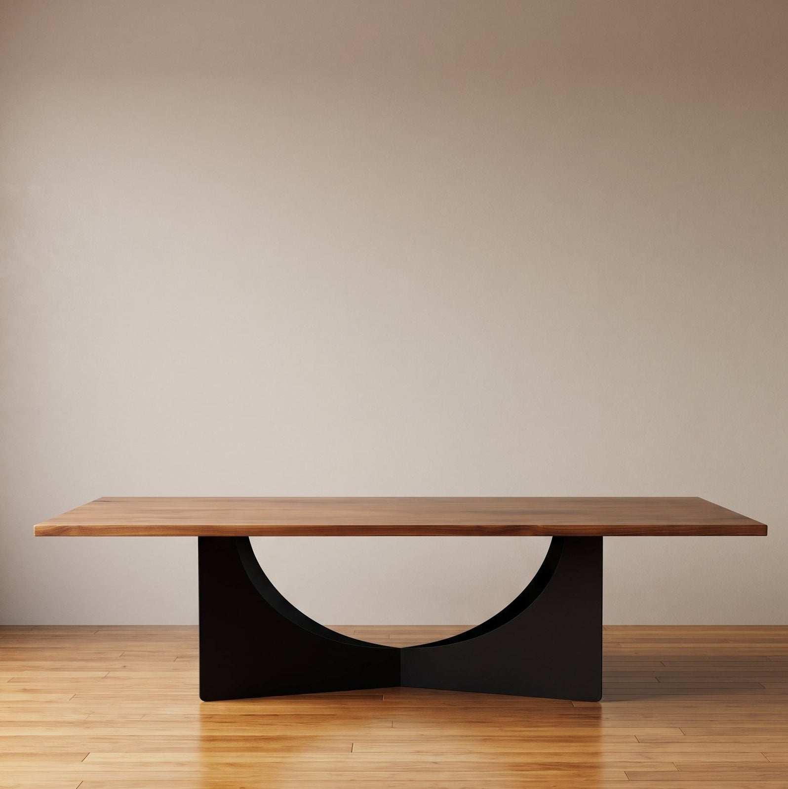 Vera Dining Table